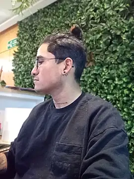 Snapshot of __JaviJavi chatting on 03/22/26, 10:46 JaviJavi online show from 03/22/26, 10:46