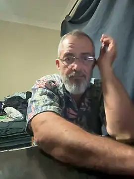 Snapshot of ausbod chatting on 12/16/24, 01:00 ausbod online show from 12/16/24, 01:00