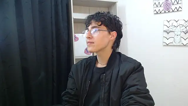 Jeam hot online show from 12/21/24, 09:47