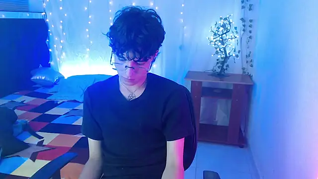 Jeam hot online show from 12/29/24, 12:41