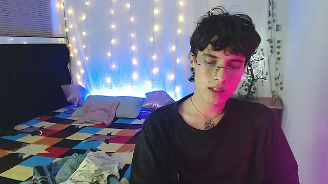 Jeam hot online show from 12/30/24, 01:04