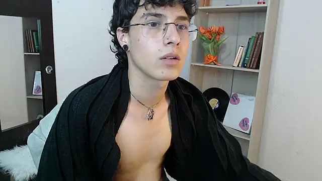 Jeam hot online show from 12/30/24, 09:50