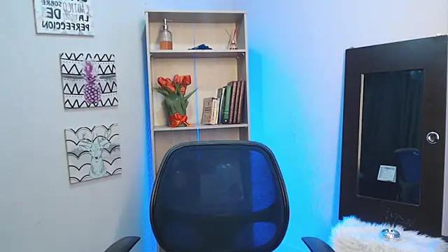 Jeam hot online show from 01/10/25, 01:21