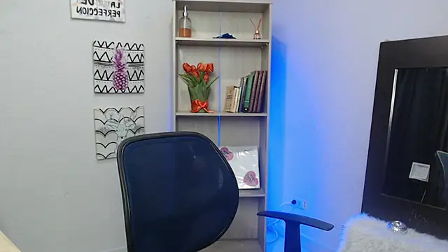 Jeam hot online show from 01/10/25, 09:31