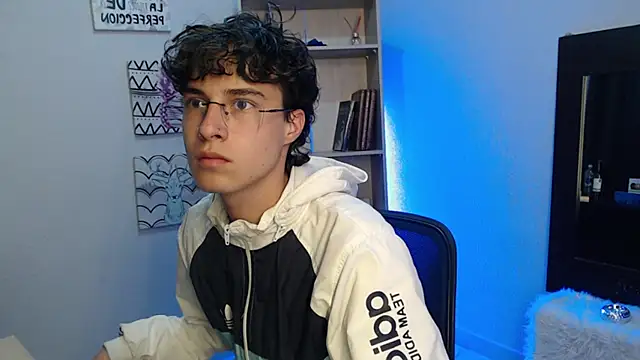 Jeam hot online show from 01/18/25, 09:24