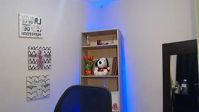 Jeam hot online show from 01/25/25, 08:42