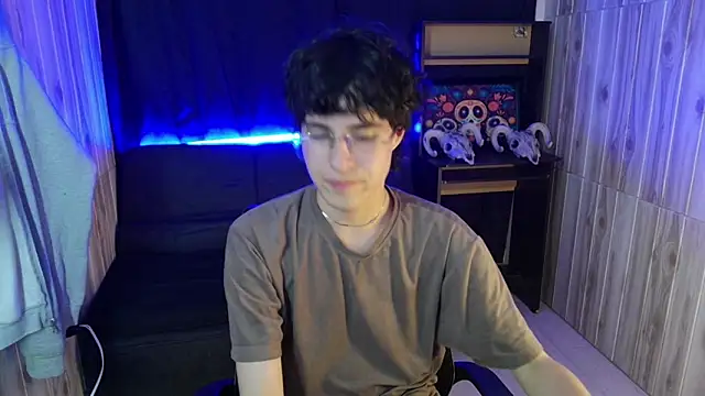 Jeam hot online show from 02/13/25, 10:22