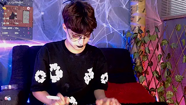 Jeam hot online show from 10/23/25, 10:52