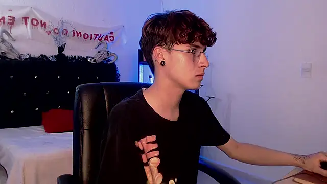 Jeam hot online show from 10/30/25, 09:48