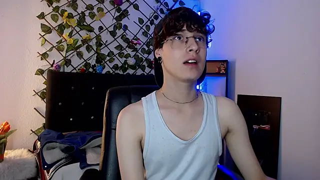 Jeam hot online show from 12/18/25, 09:54