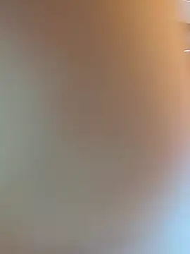 Snapshot of swingr chatting on 02/12/25, 02:32 swingr online show from 02/12/25, 02:32