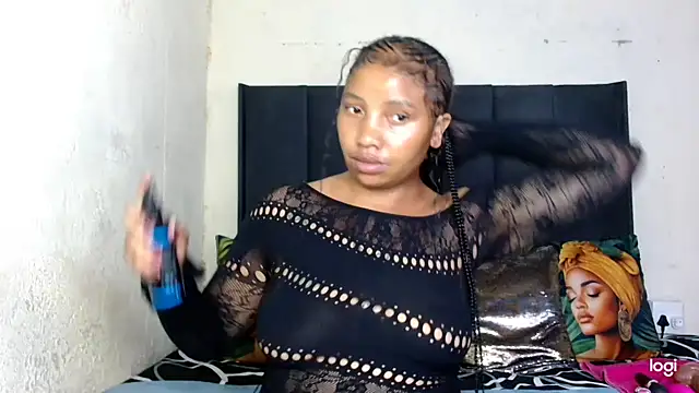 quenliyasa online show from 04/25/26, 11:13