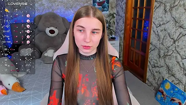 Snapshot of _flowersweeet_ chatting on 02/10/26, 04:44 flowersweeet online show from 02/10/26, 04:44