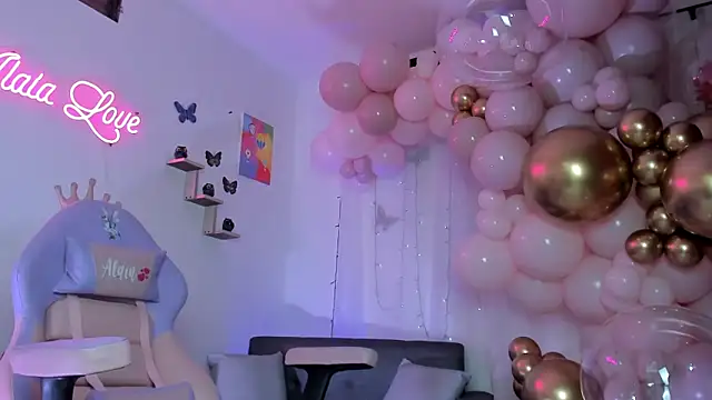 Alaia Love77 online show from 02/05/25, 10:55