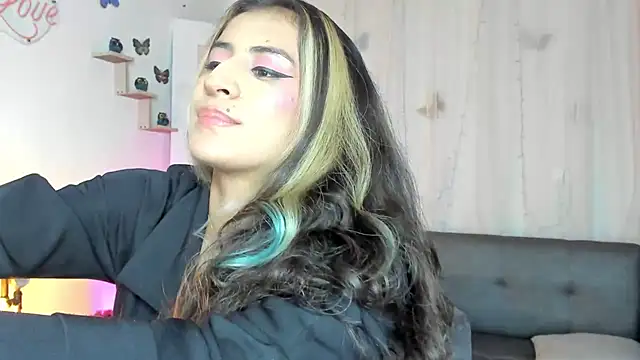 Alaia Love77 online show from 03/15/25, 09:49