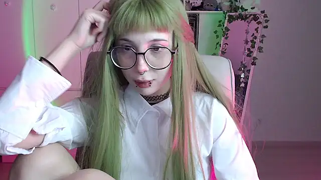 Snapshot of MoriHorri chatting on 03/12/25, 02:52 MoriHorri online show from 03/12/25, 02:52