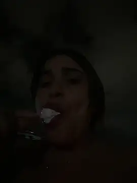 perlita05 online show from 01/16/26, 01:20