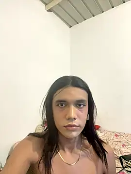 miss mestiza online show from 10/13/25, 11:49