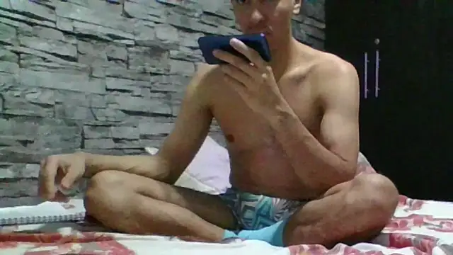 Sexylatin64 online show from 05/02/26, 12:48