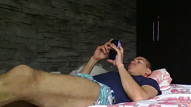 Sexylatin64 online show from 05/02/26, 12:54