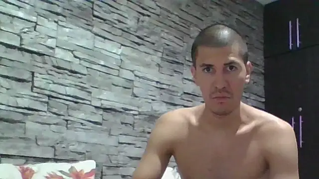 Snapshot of Sexylatin64 chatting on 07/05/26, 12:50 Sexylatin64 online show from 07/05/26, 12:50