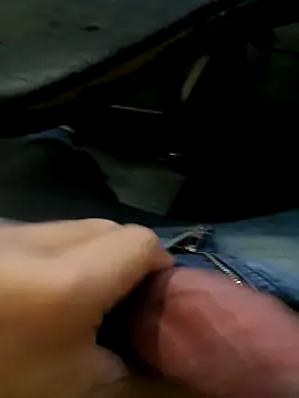 Snapshot of lm279 chatting on 02/02/26, 01:32 lm279 online show from 02/02/26, 01:32