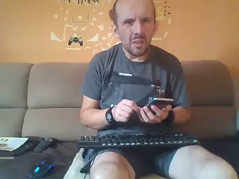 Snapshot of Translover66789 chatting on 06/09/26, 08:59 Translover66789 online show from 06/09/26, 08:59