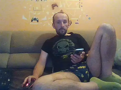 Snapshot of Translover66789 chatting on 06/17/26, 09:23 Translover66789 online show from 06/17/26, 09:23