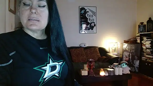 Snapshot of mandaloriangirls chatting on 01/08/26, 05:15 mandaloriangirls online show from 01/08/26, 05:15