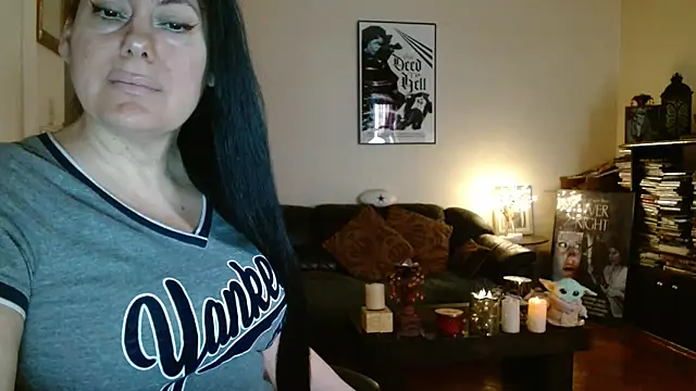 Snapshot of mandaloriangirls chatting on 02/16/26, 06:48 mandaloriangirls online show from 02/16/26, 06:48