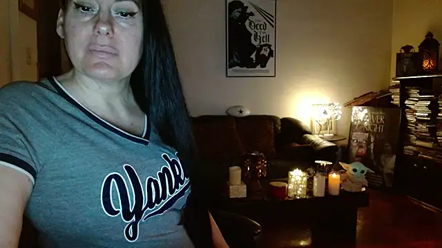 Snapshot of mandaloriangirls chatting on 02/27/26, 11:49 mandaloriangirls online show from 02/27/26, 11:49