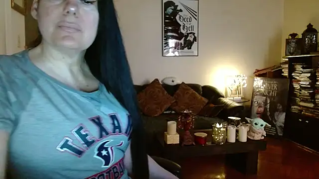 Snapshot of mandaloriangirls chatting on 03/17/26, 05:27 mandaloriangirls online show from 03/17/26, 05:27