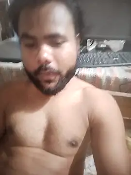 Snapshot of pura43 chatting on 03/21/25, 06:18 pura43 online show from 03/21/25, 06:18