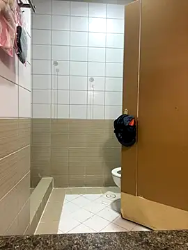 Snapshot of Layla-daloua chatting on 11/30/25, 10:36 Layla-daloua online show from 11/30/25, 10:36