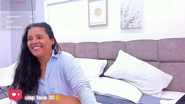 Snapshot of Dilan_y_Mia chatting on 03/14/25, 08:06 Dilan y Mia online show from 03/14/25, 08:06