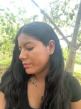 NiaBlanco online show from 05/15/26, 09:00