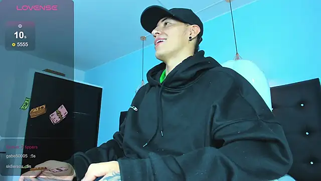 Lobo 17  online show from 11/30/25, 03:43