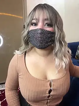 Snapshot of belquiis chatting on 01/12/25, 01:05 belquiis online show from 01/12/25, 01:05