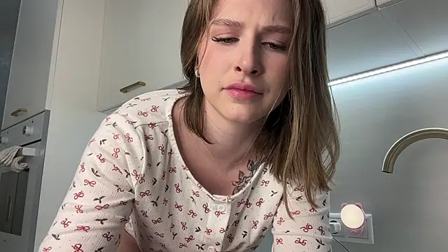 Scarlett Florence online show from 03/05/25, 07:38