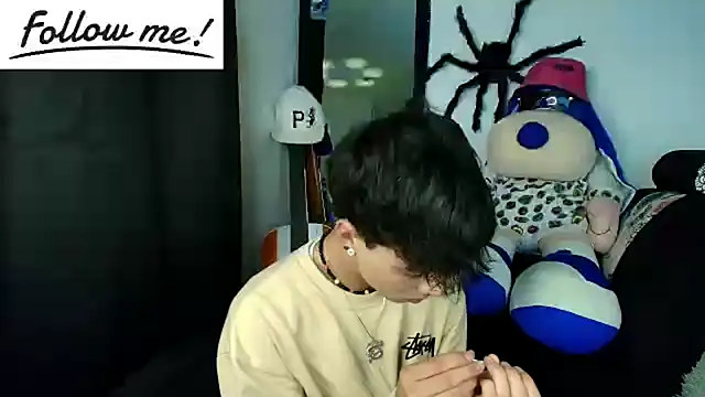 Snapshot of twink_sebas_ chatting on 12/10/24, 08:08 twink sebas online show from 12/10/24, 08:08