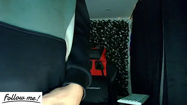 Snapshot of twink_sebas_ chatting on 01/21/25, 06:54 twink sebas online show from 01/21/25, 06:54
