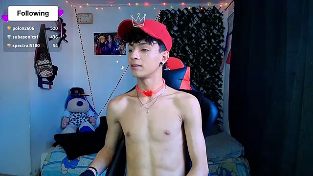 Snapshot of twink_sebas_ chatting on 02/15/25, 07:06 twink sebas online show from 02/15/25, 07:06