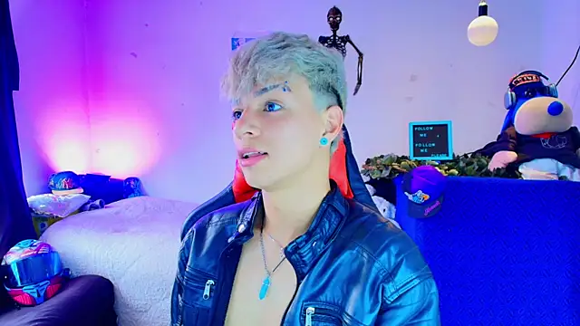 twink sebas  online show from 11/13/25, 04:06