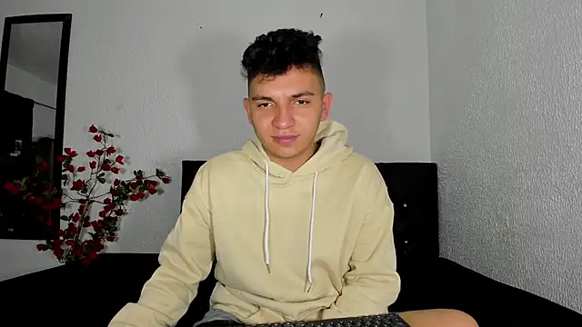 Danielbluestar online show from 02/22/25, 03:58