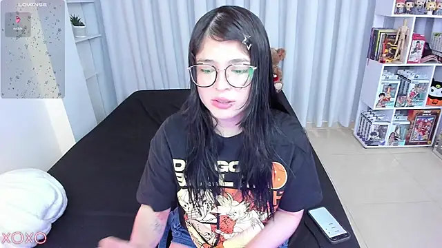 Snapshot of misshoneyxxx chatting on 02/03/26, 08:03 misshoneyxxx online show from 02/03/26, 08:03