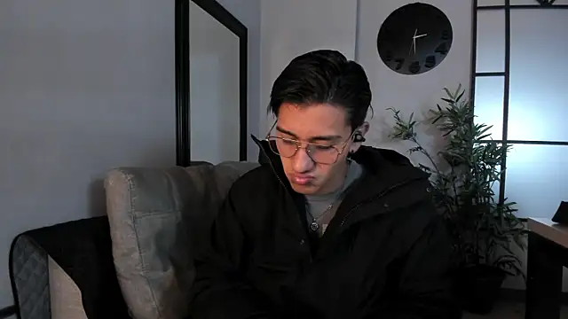 Andy Joy  online show from 10/17/25, 10:29