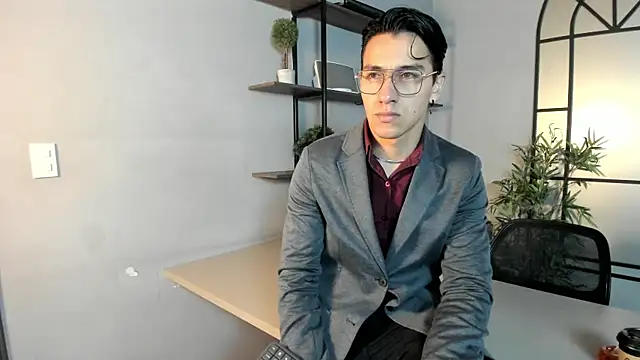 Snapshot of Andy_Joy_ chatting on 04/02/26, 11:41 Andy Joy online show from 04/02/26, 11:41
