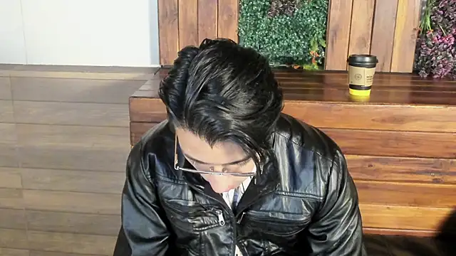 Snapshot of Andy_Joy_ chatting on 04/10/26, 11:04 Andy Joy online show from 04/10/26, 11:04