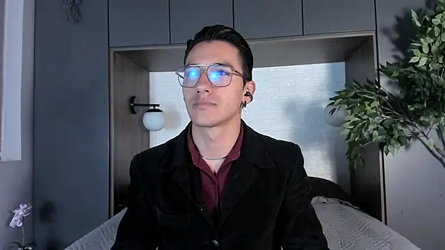Snapshot of Andy_Joy_ chatting on 04/12/26, 11:48 Andy Joy online show from 04/12/26, 11:48