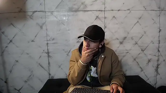 Snapshot of Andy_Joy_ chatting on 04/27/26, 11:41 Andy Joy online show from 04/27/26, 11:41